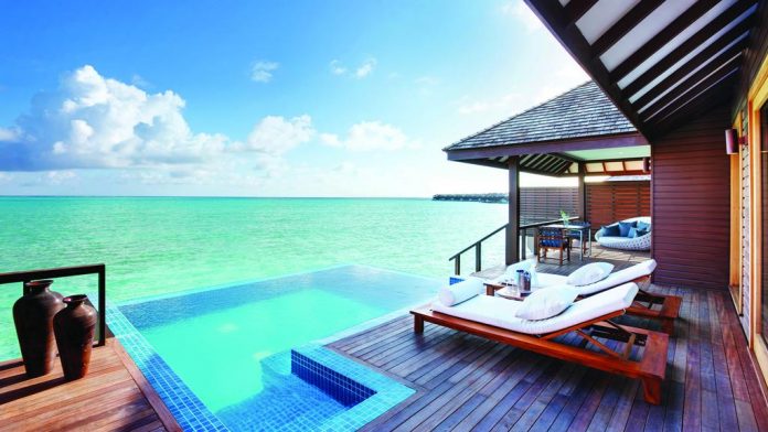 Job Vacancy Male & Female Spa Therapist, Waitress, Hairdresser Resort Maldives