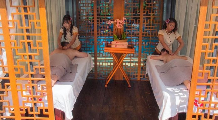 Spa Therapist Wanita Eropa Tenggara - Kota Besar Bucharest, Romania