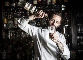 Lowongan Bartender Untuk Restaurant Romania - Negara Eropa Tenggara