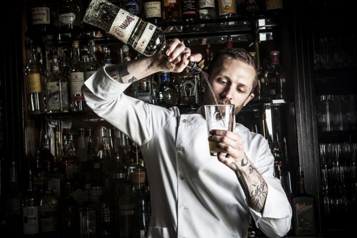 Lowongan Bartender Untuk Restaurant Romania - Negara Eropa Tenggara