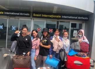 Fenomena Bekerja Ke Luar Negeri Dari Dulu Hingga Kini – Menjadi Pilihan Masyarakat Luas Dengan Tujuan Berbagai Negara Fenomena Bekerja Ke Luar Negeri Dari Dulu Hingga Kini - Menjadi Pilihan Masyarakat Luas Dengan Tujuan Berbagai Negara