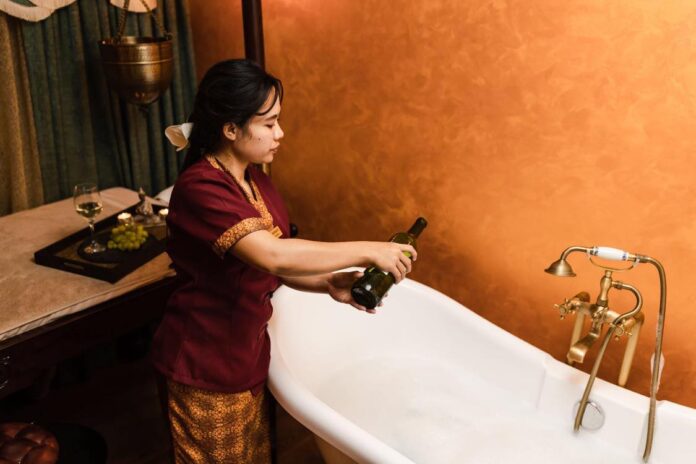 Profesi Membanggakan seorang Spa Therapist - Jenis Pekerjaan Yang Paling Dicari Seluruh Dunia , Gabung Sekarang!