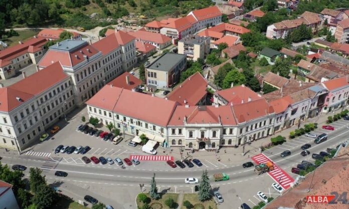 4 Pekerja Pria Untuk Staff Toko Kota AIUD, Romania - Diutamakan Yang Bisa Nyetir, Gaji Mulai USD 600